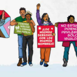 An illustration of a diverse group of people holding rainbow flags and signs advocating for LGBTQ+ rights in Spanish. The group includes an LGBTQ+ person in a wheelchair, another with a child on their shoulders, and others holding signs that call for equality and inclusivity.